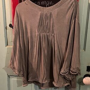 Pol Taupe Women's Top